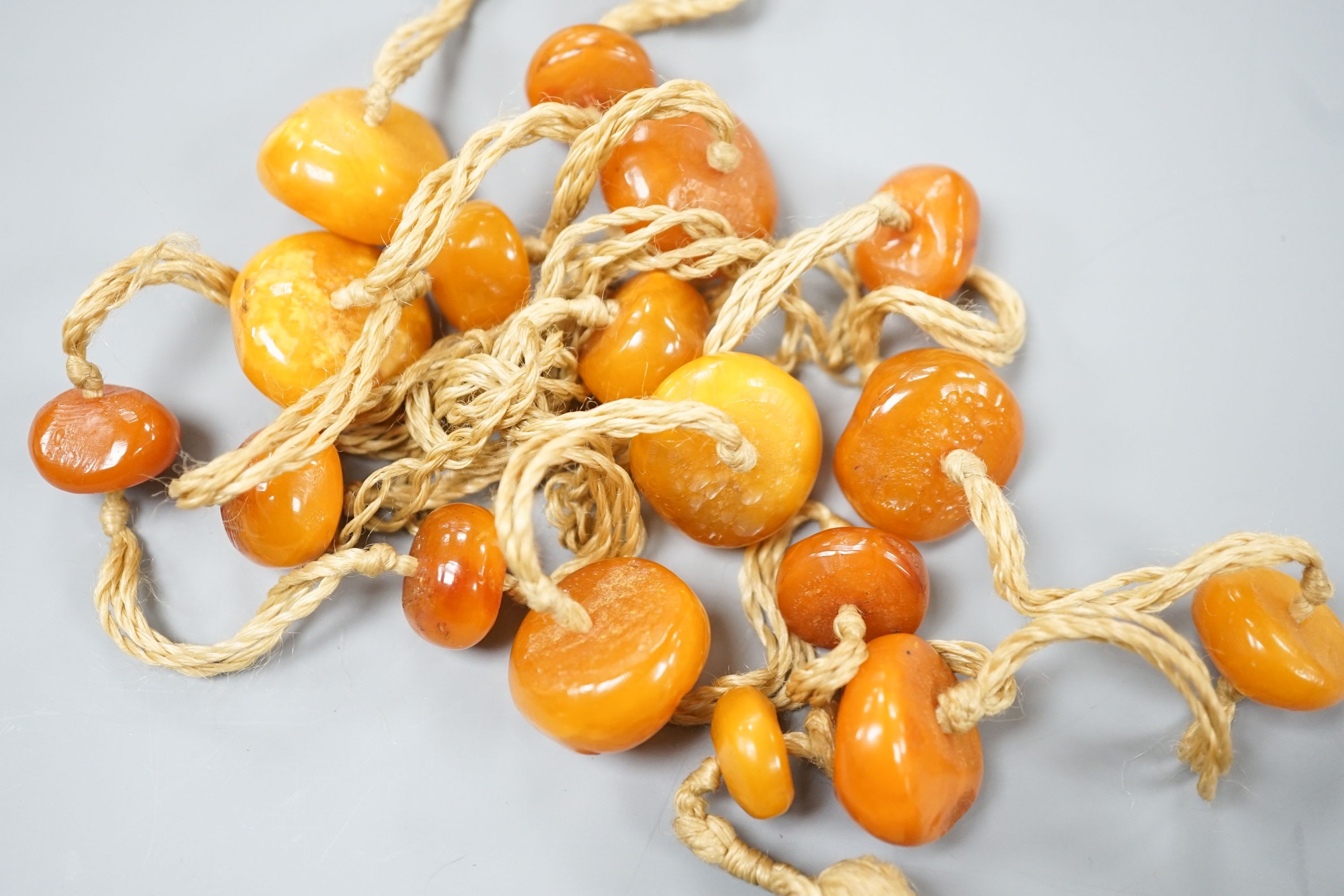 A butterscotch amber bead necklace, gross weight 55 grams.